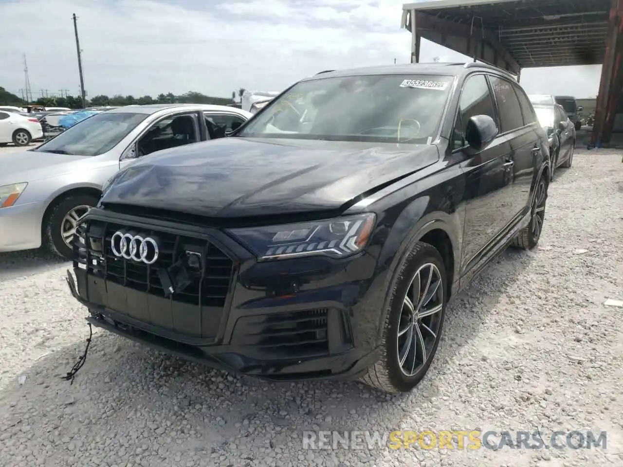 2 Photograph of a damaged car WA1VXAF72MD027124 AUDI Q7 2021