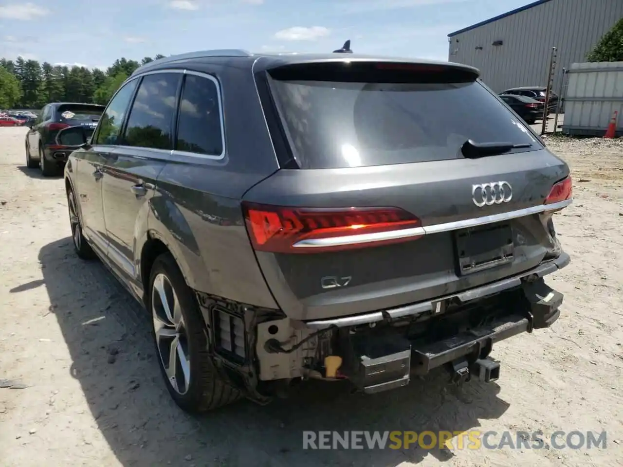 3 Фотография поврежденного автомобиля WA1VXAF75MD000466 AUDI Q7 2021