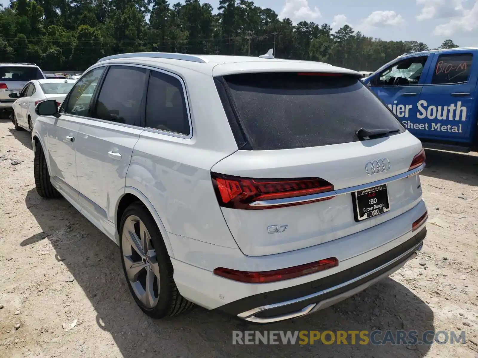 3 Photograph of a damaged car WA1VXAF76MD022640 AUDI Q7 2021