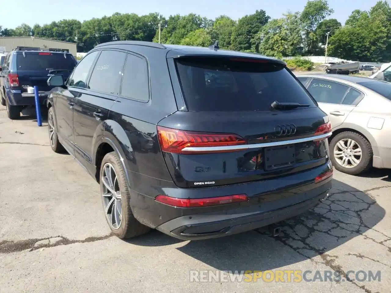 3 Photograph of a damaged car WA1VXAF77MD014305 AUDI Q7 2021