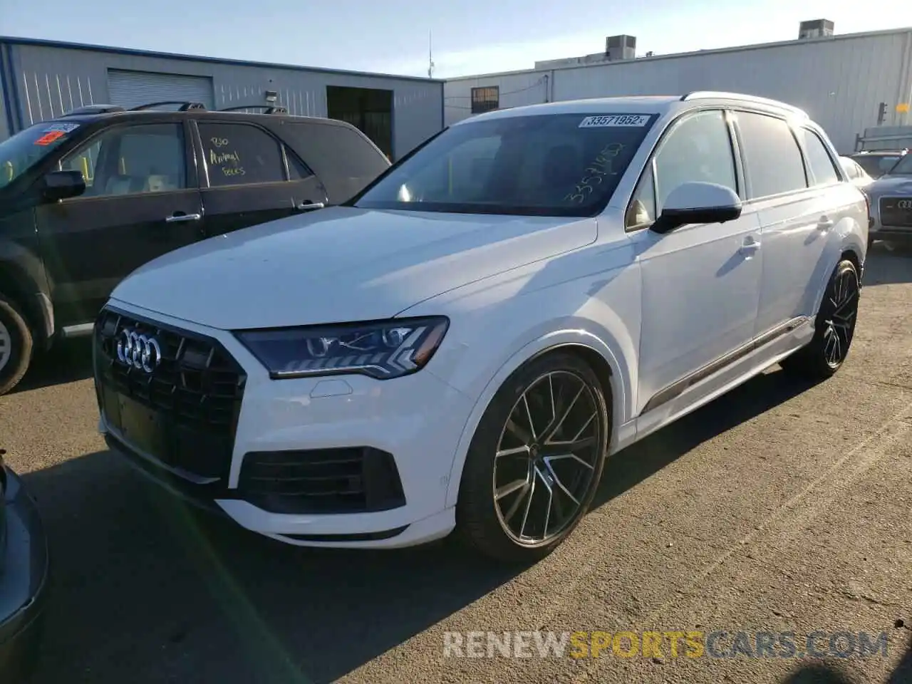 2 Photograph of a damaged car WA1VXAF79MD022051 AUDI Q7 2021