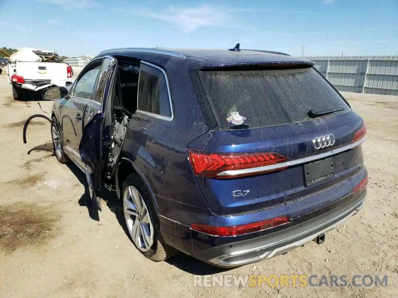 3 Фотография поврежденного автомобиля WA1VXAF79MD027945 AUDI Q7 2021