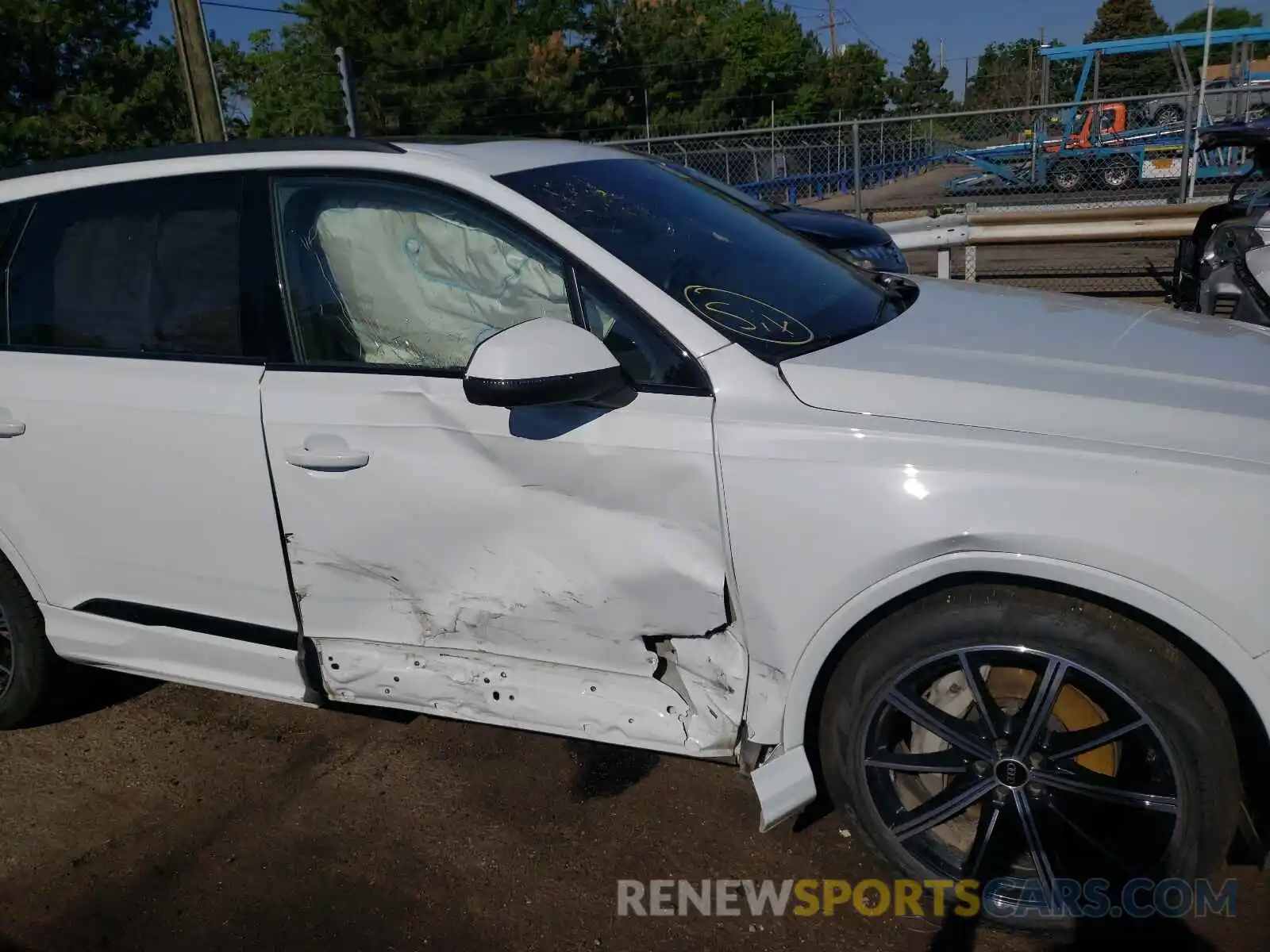 9 Photograph of a damaged car WA1VXAF7XMD027386 AUDI Q7 2021