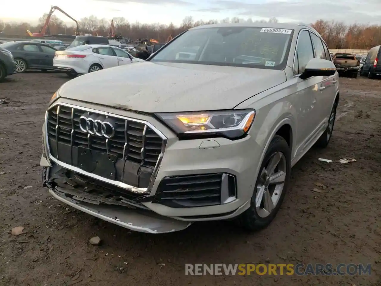 2 Photograph of a damaged car WA1AJBF78ND002042 AUDI Q7 2022