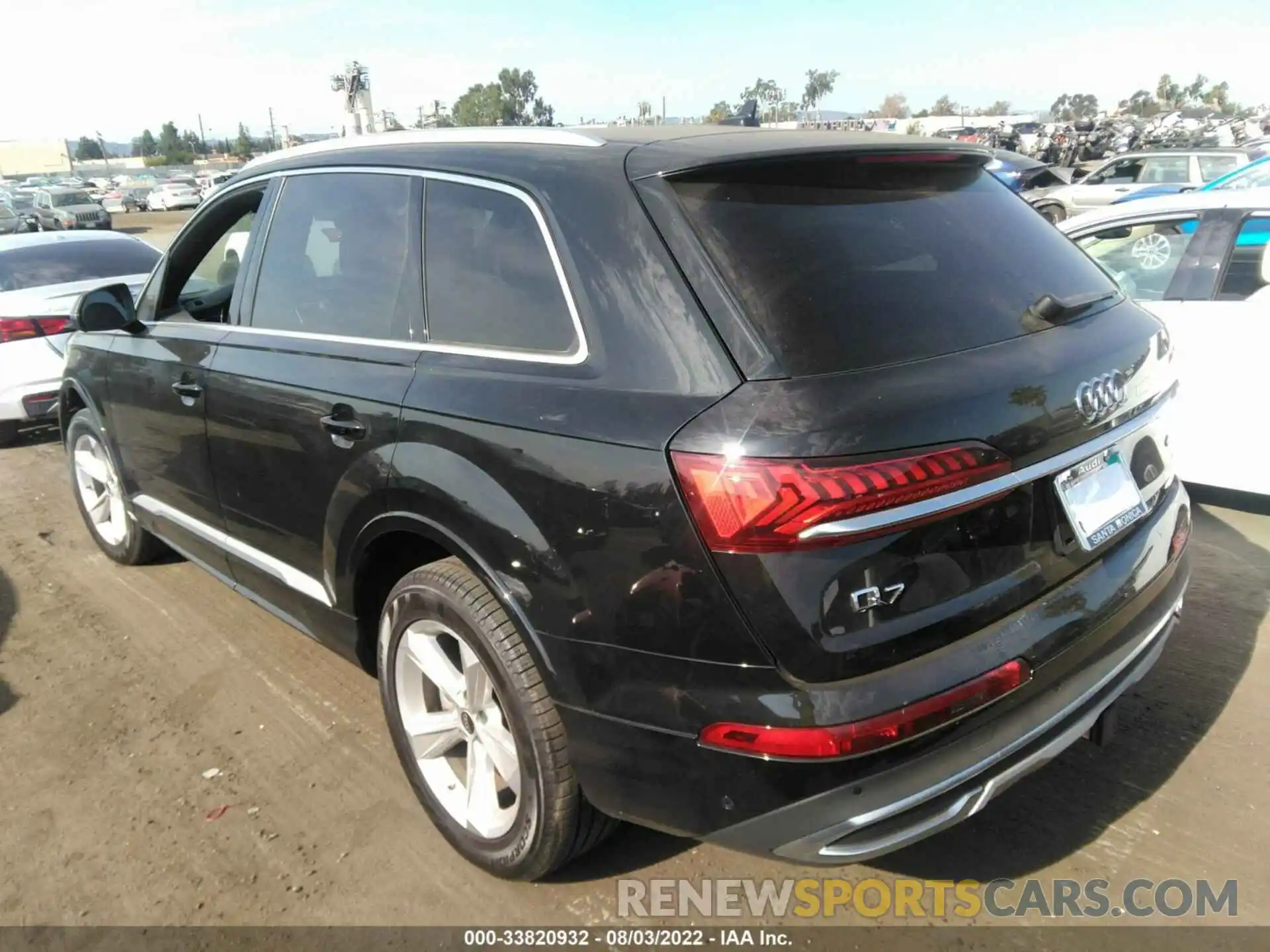 3 Photograph of a damaged car WA1AJBF79ND000302 AUDI Q7 2022