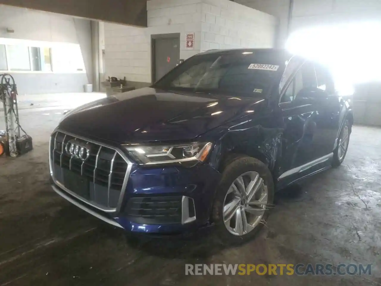 2 Photograph of a damaged car WA1LJBF70ND001220 AUDI Q7 2022