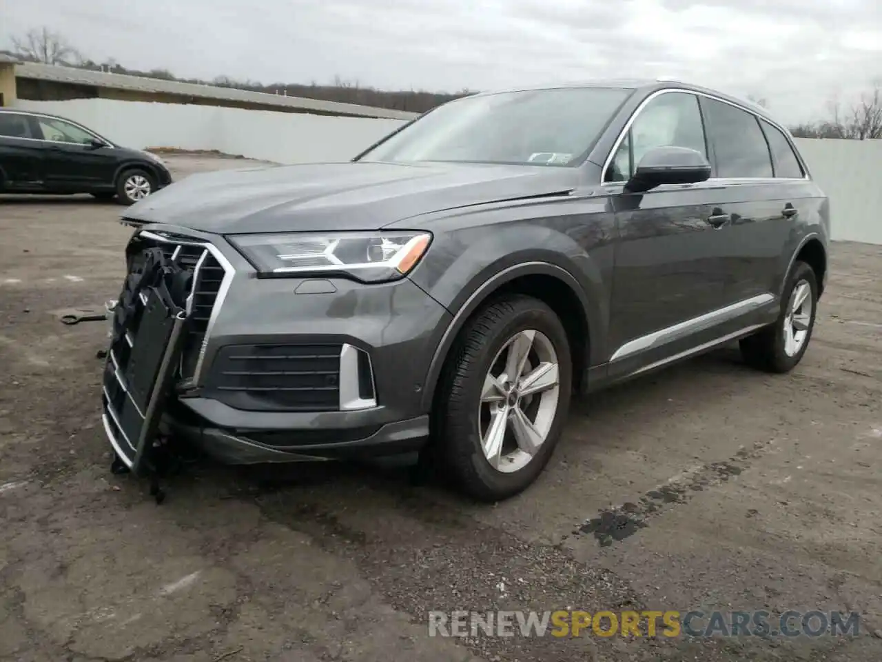 2 Photograph of a damaged car WA1LJBF70ND001461 AUDI Q7 2022