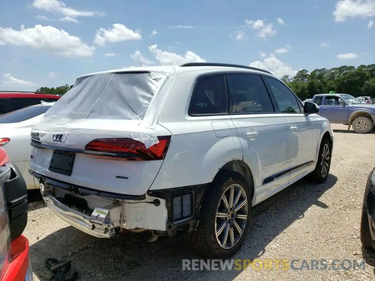 4 Photograph of a damaged car WA1LJBF75ND009023 AUDI Q7 2022