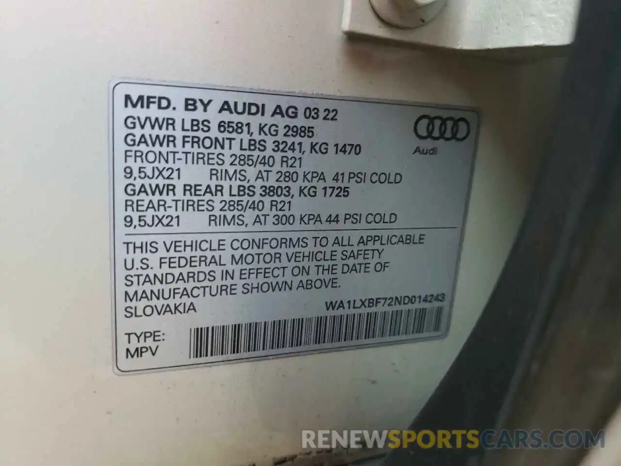 10 Photograph of a damaged car WA1LXBF72ND014243 AUDI Q7 2022