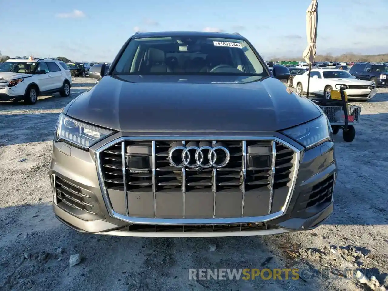 5 Photograph of a damaged car WA1LCBF7XPD019608 AUDI Q7 2023