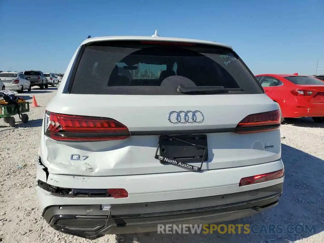 6 Photograph of a damaged car WA1VXBF74PD021982 AUDI Q7 2023