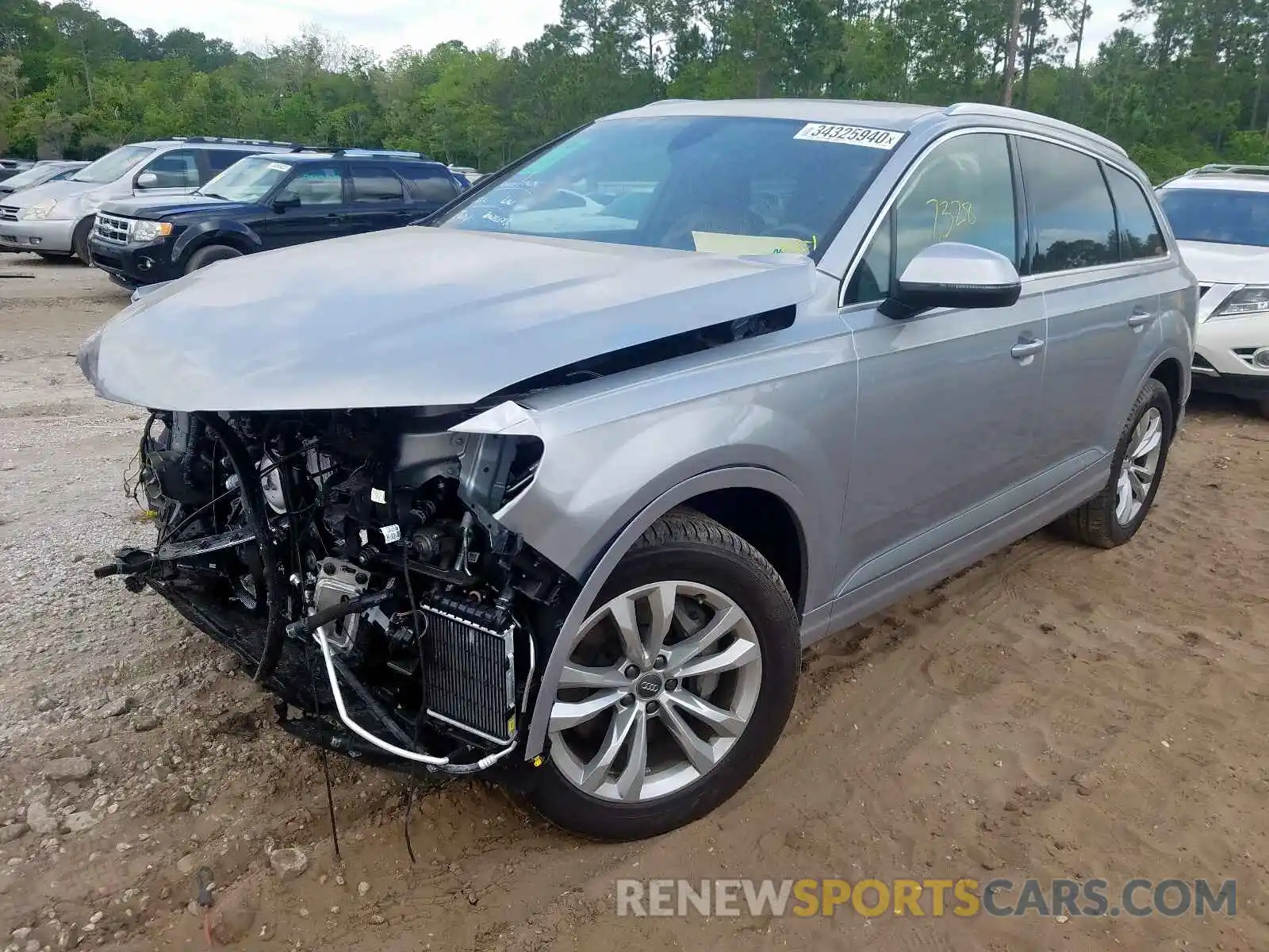 2 Фотография поврежденного автомобиля WA1AAAF70KD008262 AUDI Q7 PREMIUM 2019