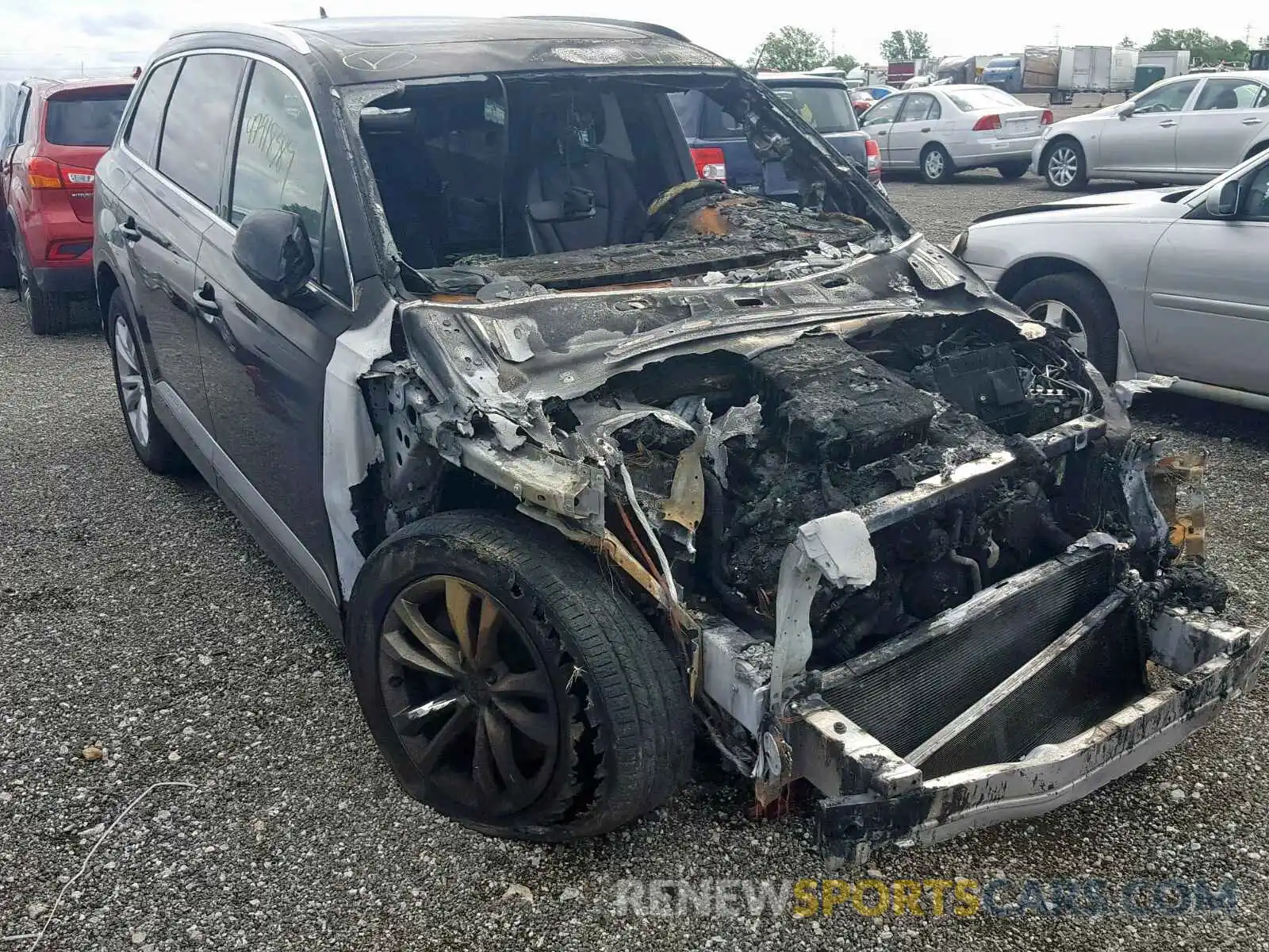 1 Photograph of a damaged car WA1AAAF77KD005956 AUDI Q7 PREMIUM 2019