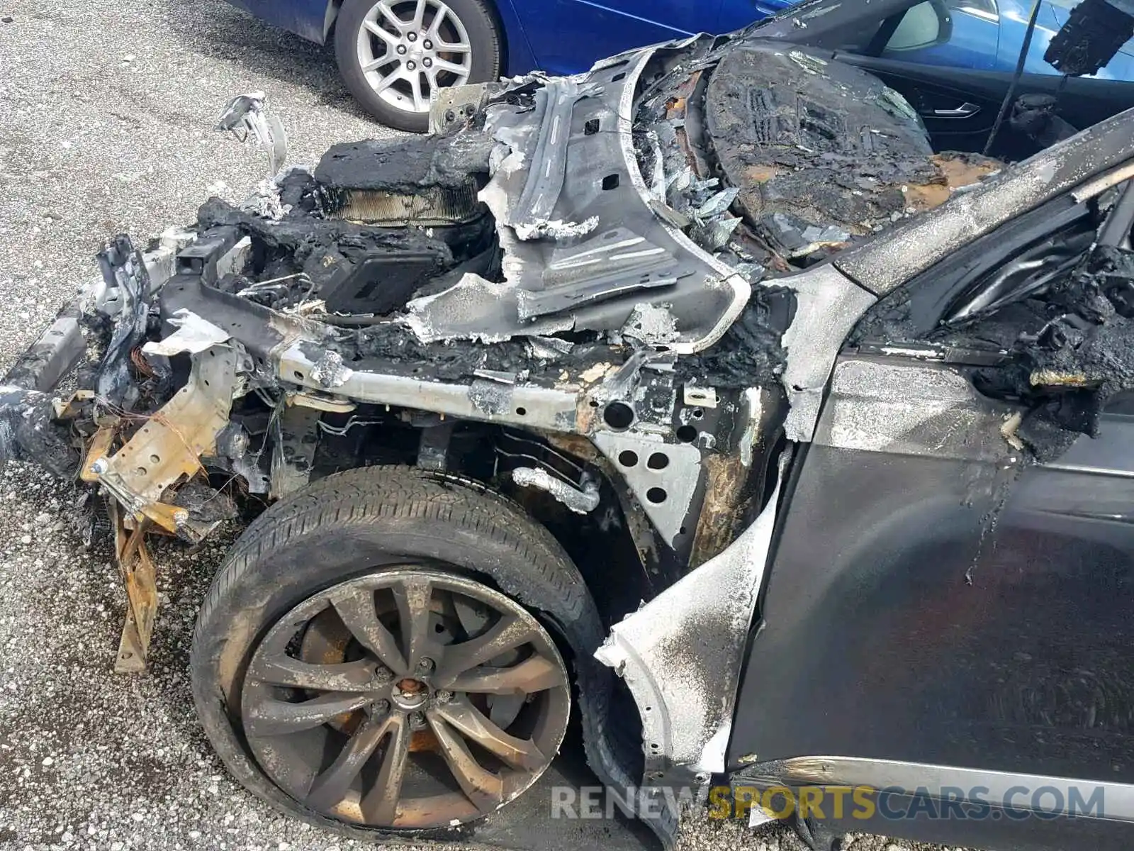 9 Photograph of a damaged car WA1AAAF77KD005956 AUDI Q7 PREMIUM 2019