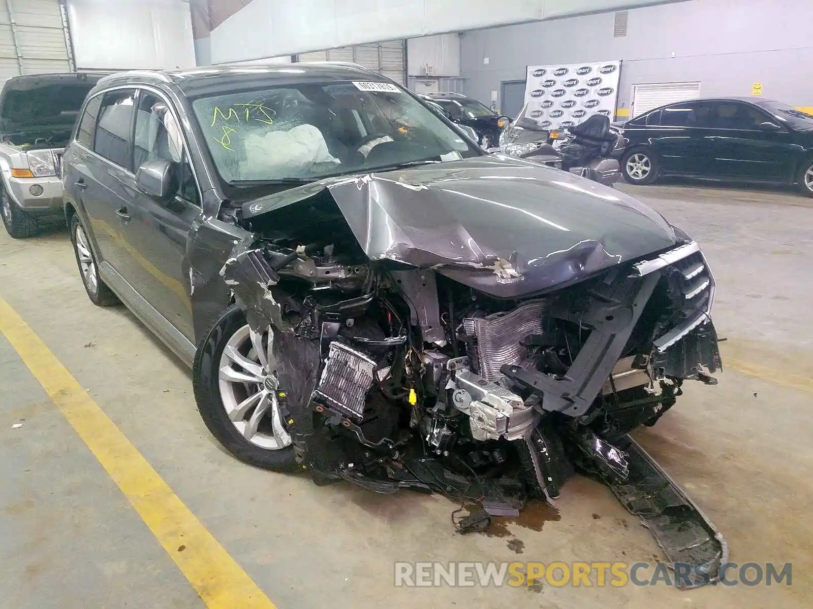 1 Photograph of a damaged car WA1LAAF73KD042852 AUDI Q7 PREMIUM 2019