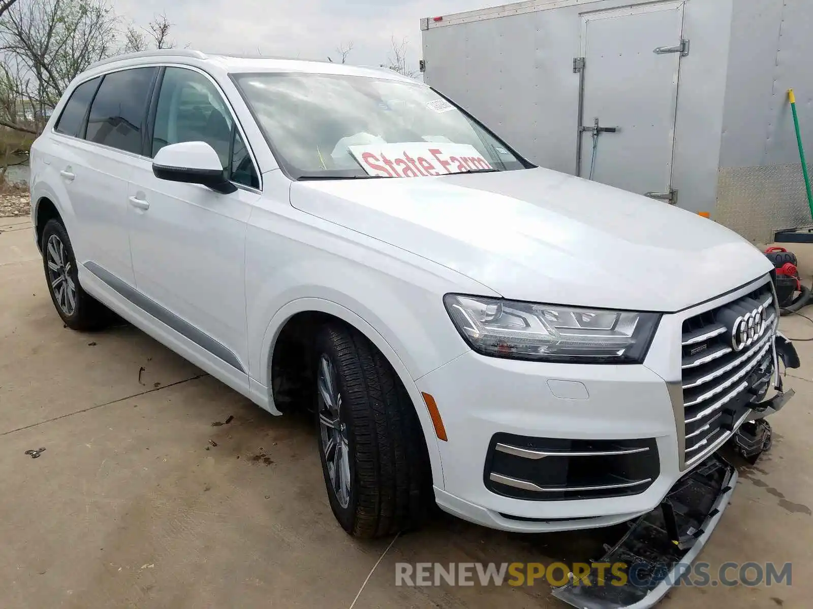 1 Photograph of a damaged car WA1LAAF78KD048954 AUDI Q7 PREMIUM 2019