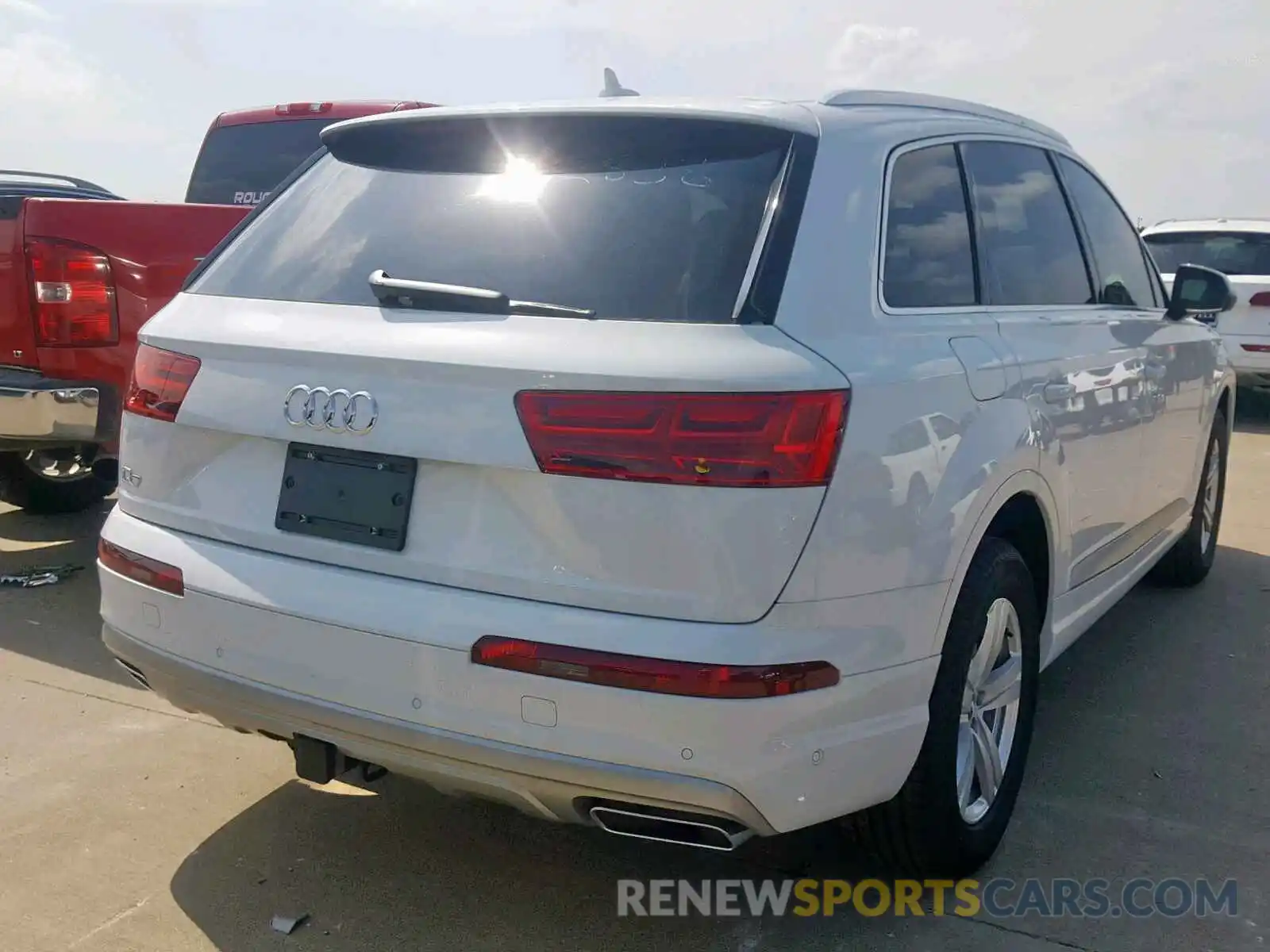 4 Фотография поврежденного автомобиля WA1LHAF73KD022838 AUDI Q7 PREMIUM 2019