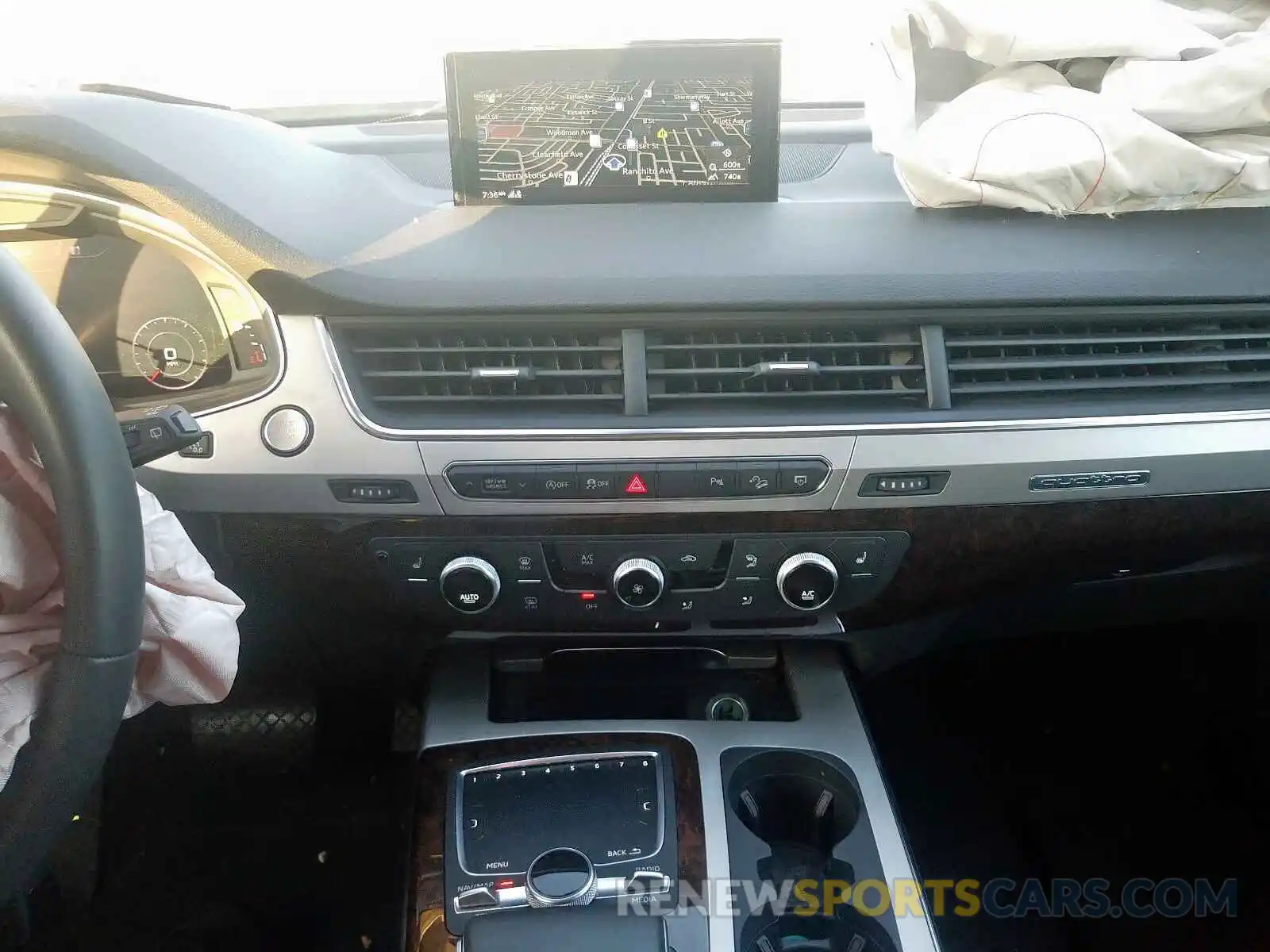 9 Фотография поврежденного автомобиля WA1LHAF76KD027418 AUDI Q7 PREMIUM 2019