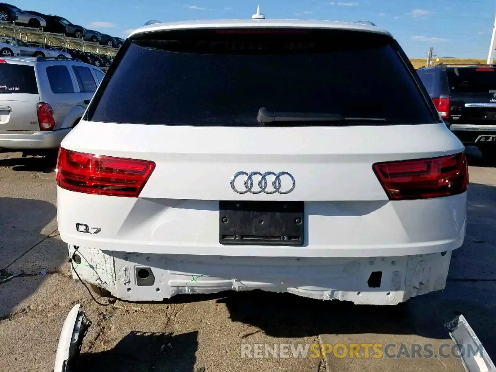 9 Фотография поврежденного автомобиля WA1VAAF72KD000035 AUDI Q7 PRESTIG 2019