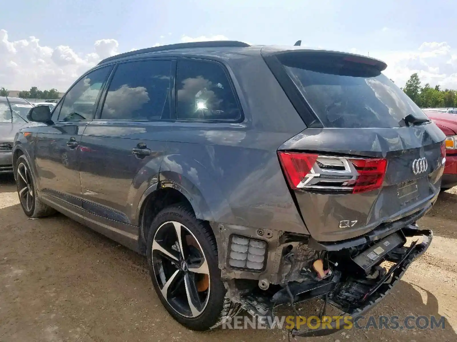 3 Фотография поврежденного автомобиля WA1VAAF72KD014842 AUDI Q7 PRESTIG 2019