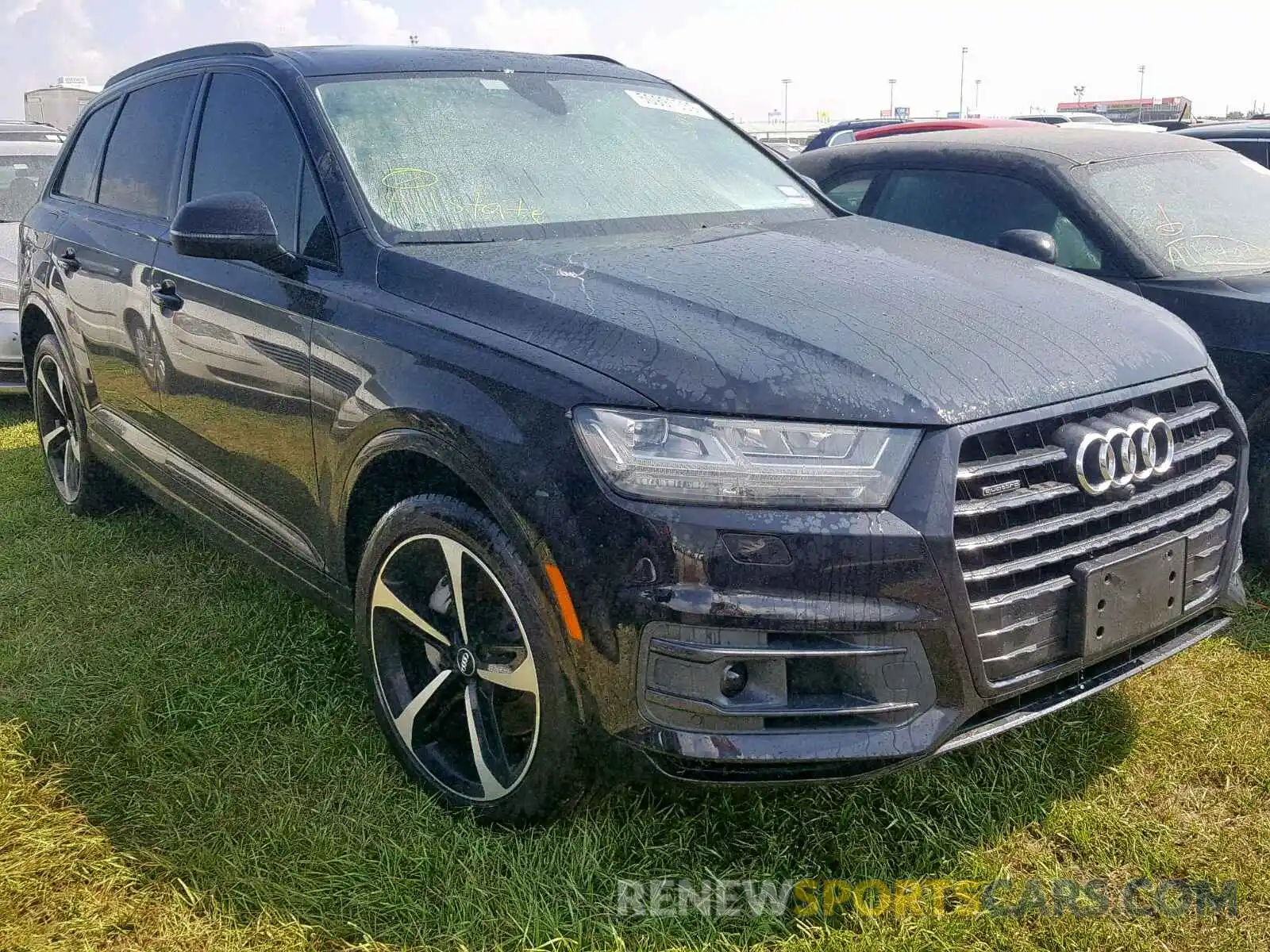 1 Фотография поврежденного автомобиля WA1VAAF72KD036257 AUDI Q7 PRESTIG 2019