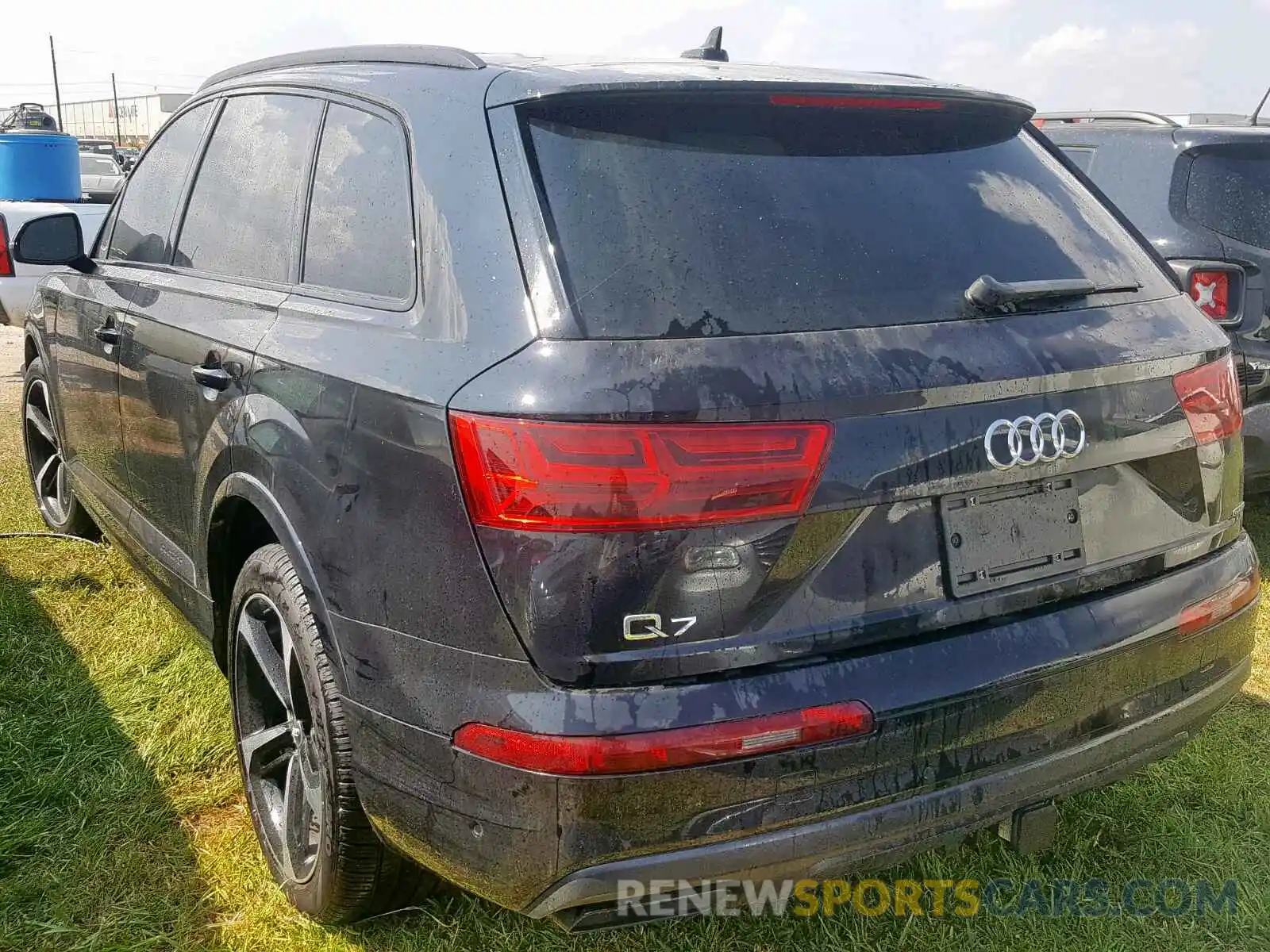 3 Фотография поврежденного автомобиля WA1VAAF72KD036257 AUDI Q7 PRESTIG 2019