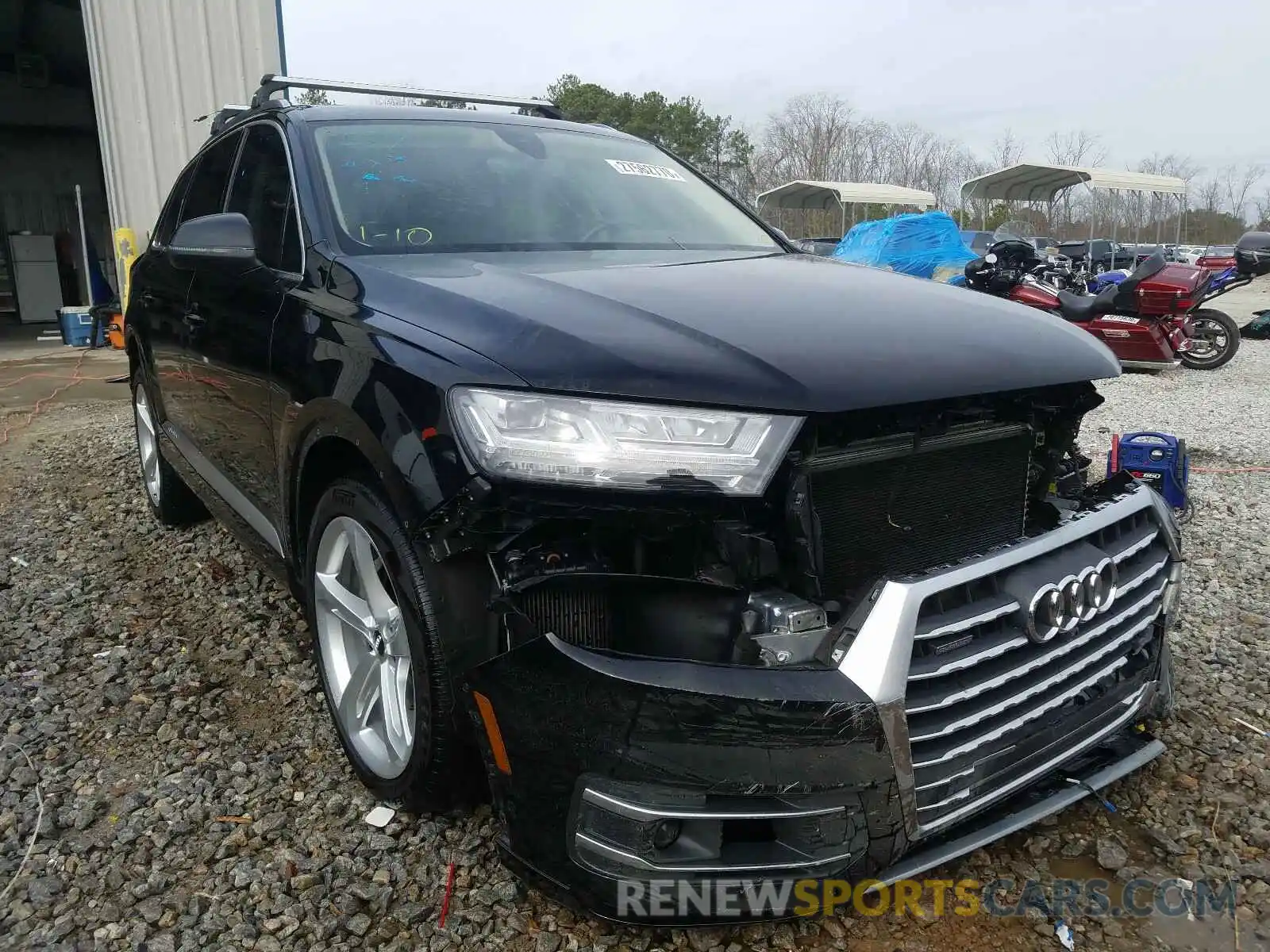 1 Photograph of a damaged car WA1VAAF73KD005230 AUDI Q7 PRESTIG 2019