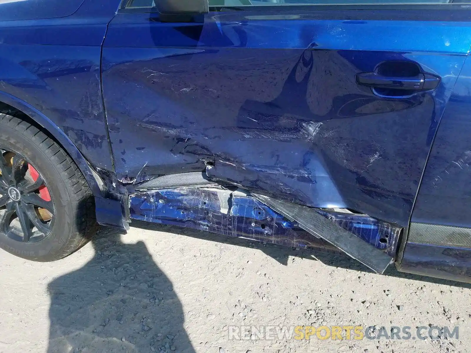 9 Photograph of a damaged car WA1VAAF77KD043916 AUDI Q7 PRESTIG 2019