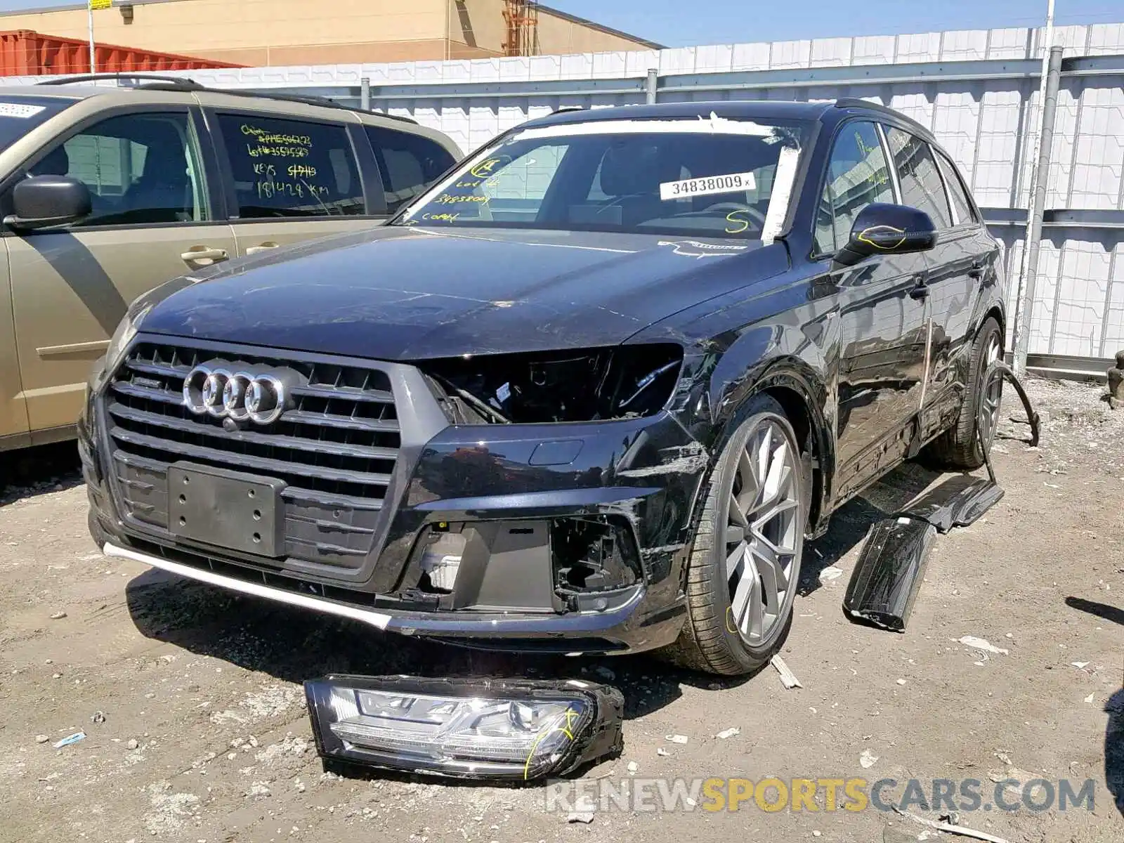 2 Photograph of a damaged car WA1WAAF79KD004247 AUDI Q7 TECHNIK 2019