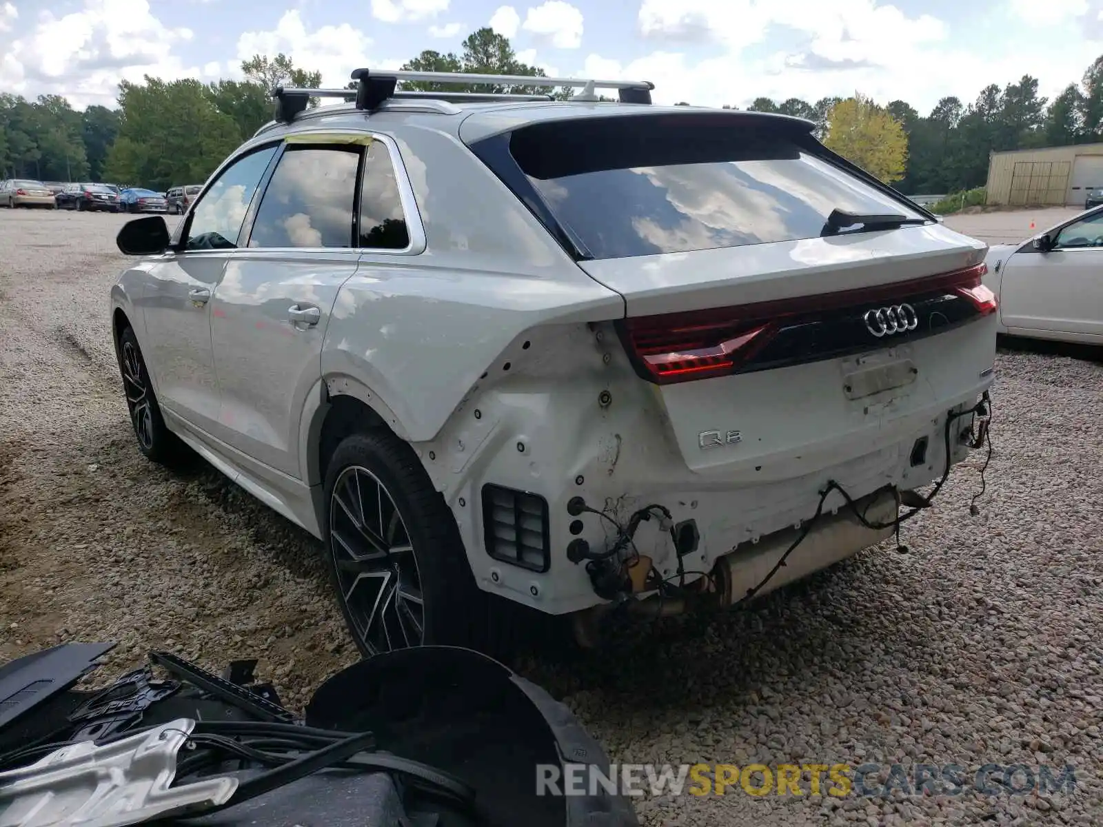 3 Фотография поврежденного автомобиля WA1AVAF10KD009508 AUDI Q8 2019