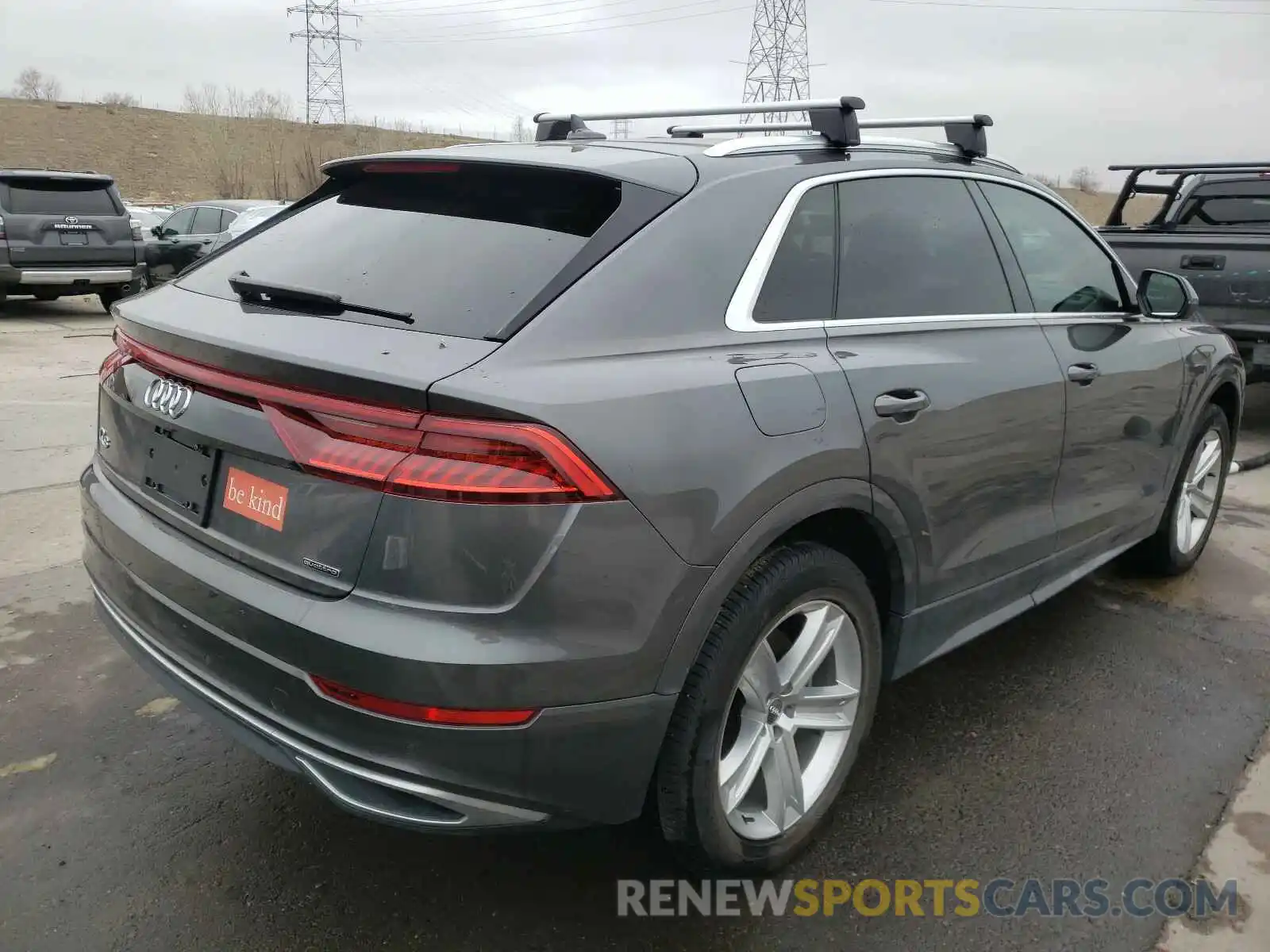 4 Фотография поврежденного автомобиля WA1AVAF10KD011596 AUDI Q8 2019