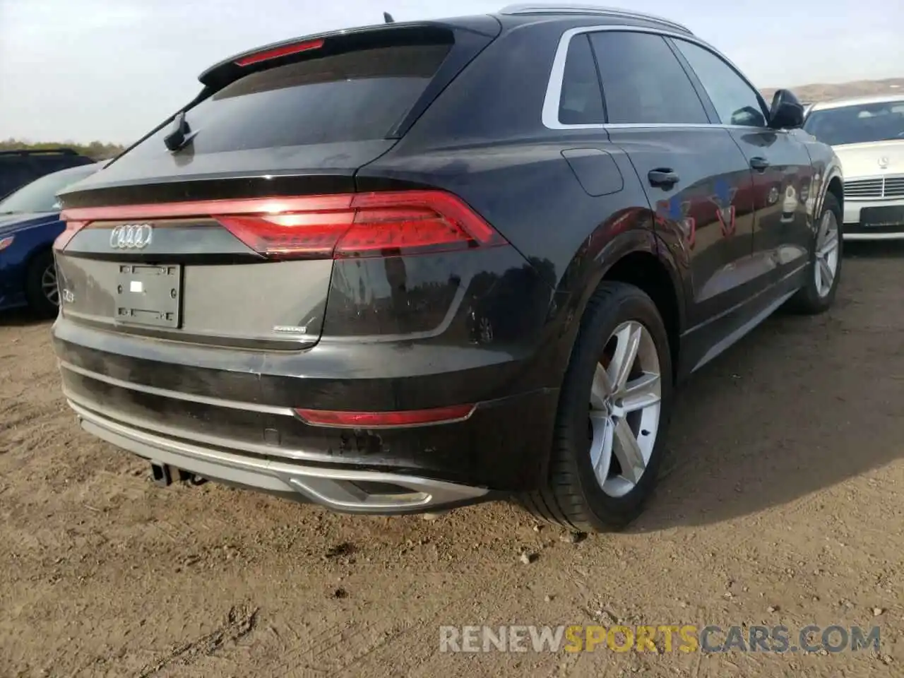 4 Фотография поврежденного автомобиля WA1AVAF10KD015602 AUDI Q8 2019