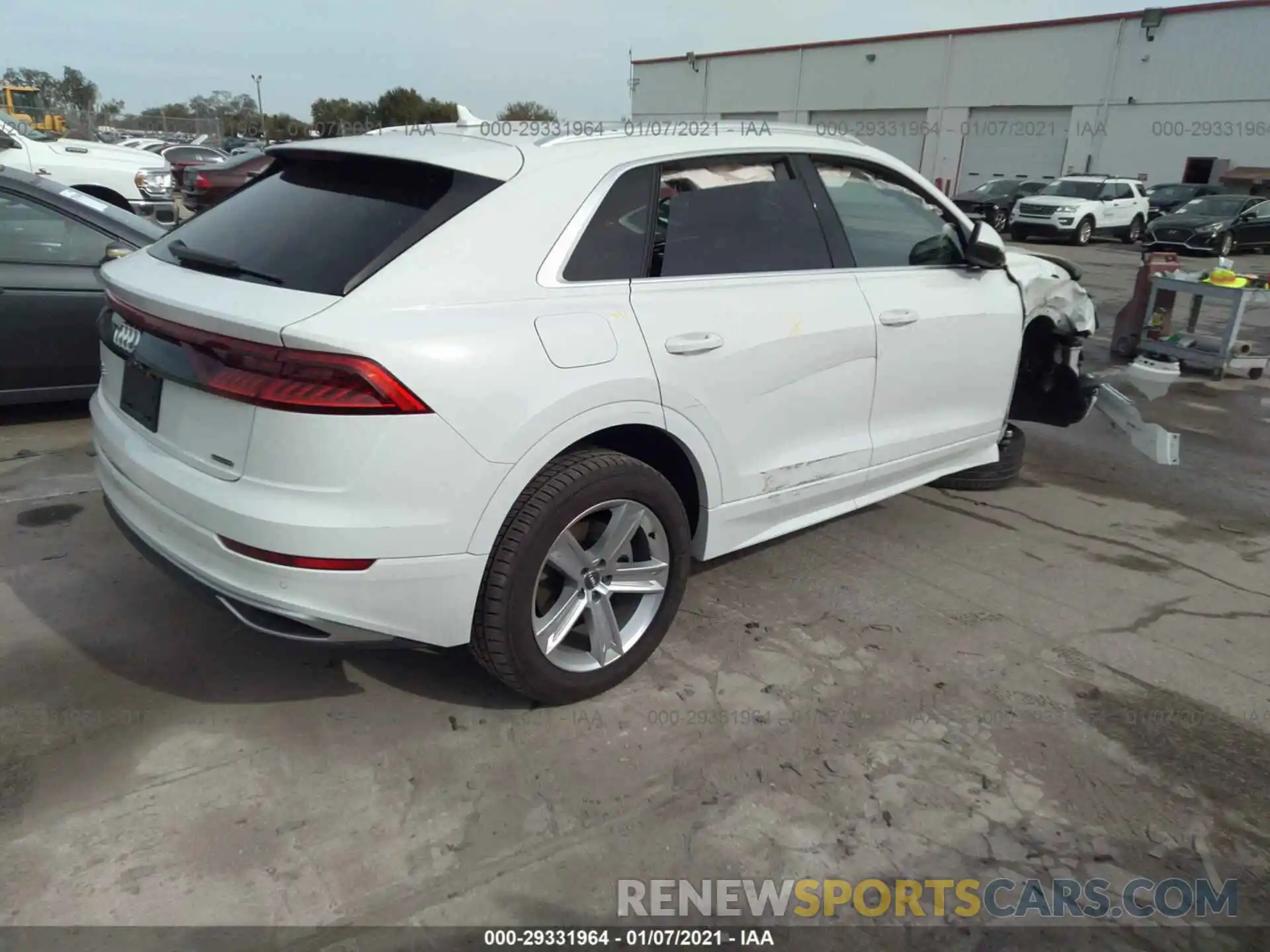 4 Фотография поврежденного автомобиля WA1AVAF10KD035297 AUDI Q8 2019