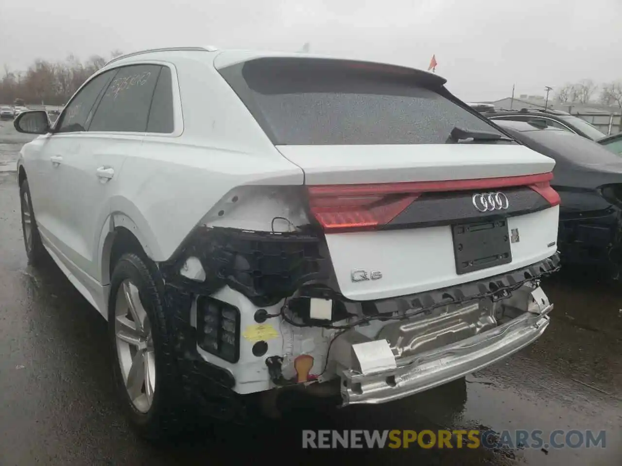 3 Фотография поврежденного автомобиля WA1AVAF11KD008481 AUDI Q8 2019