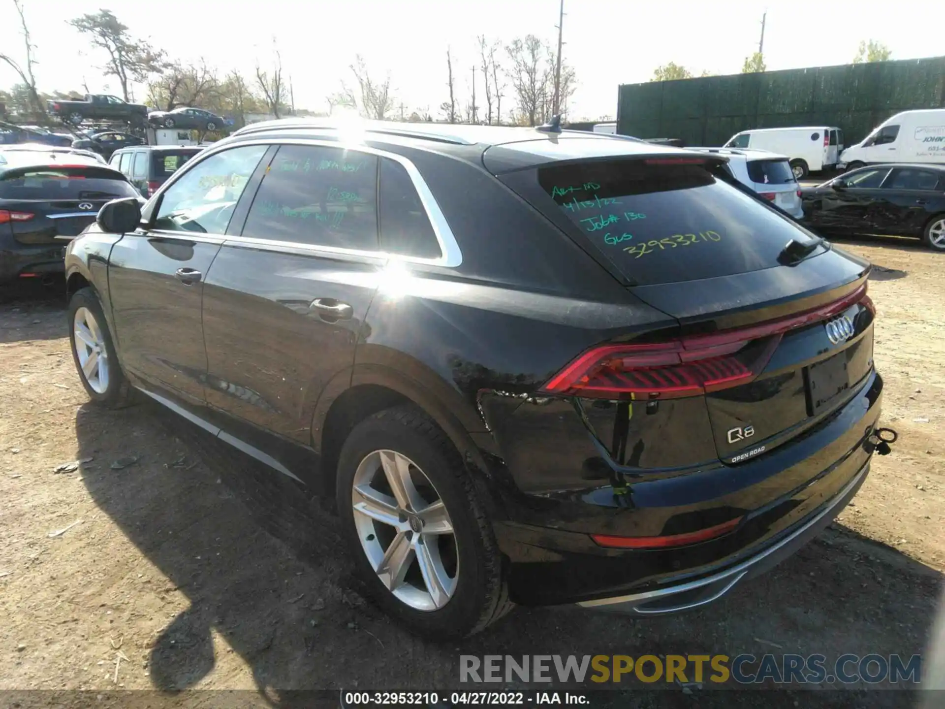 3 Фотография поврежденного автомобиля WA1AVAF11KD013857 AUDI Q8 2019