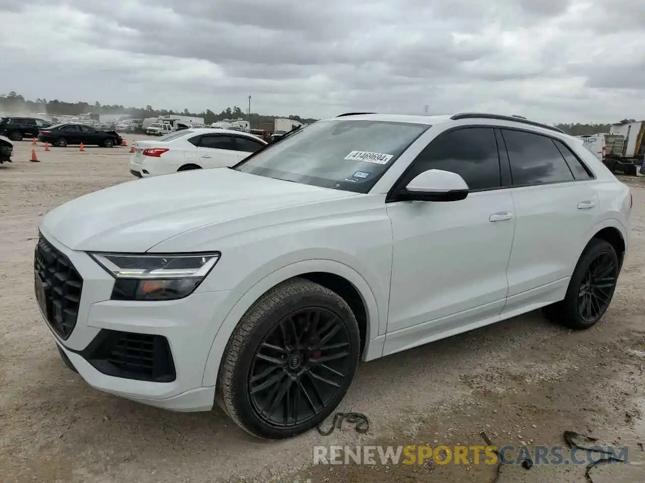 1 Photograph of a damaged car WA1AVAF12KD017352 AUDI Q8 2019