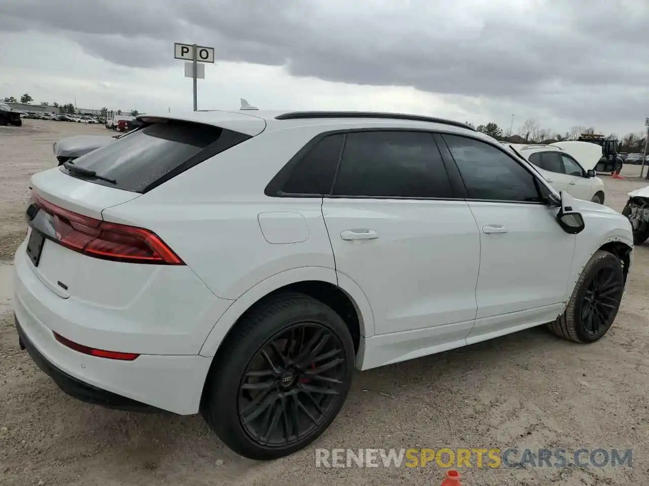 3 Фотография поврежденного автомобиля WA1AVAF12KD017352 AUDI Q8 2019