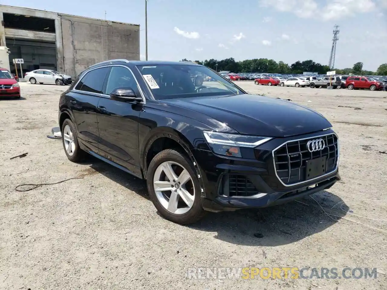 1 Фотография поврежденного автомобиля WA1AVAF12KD021465 AUDI Q8 2019