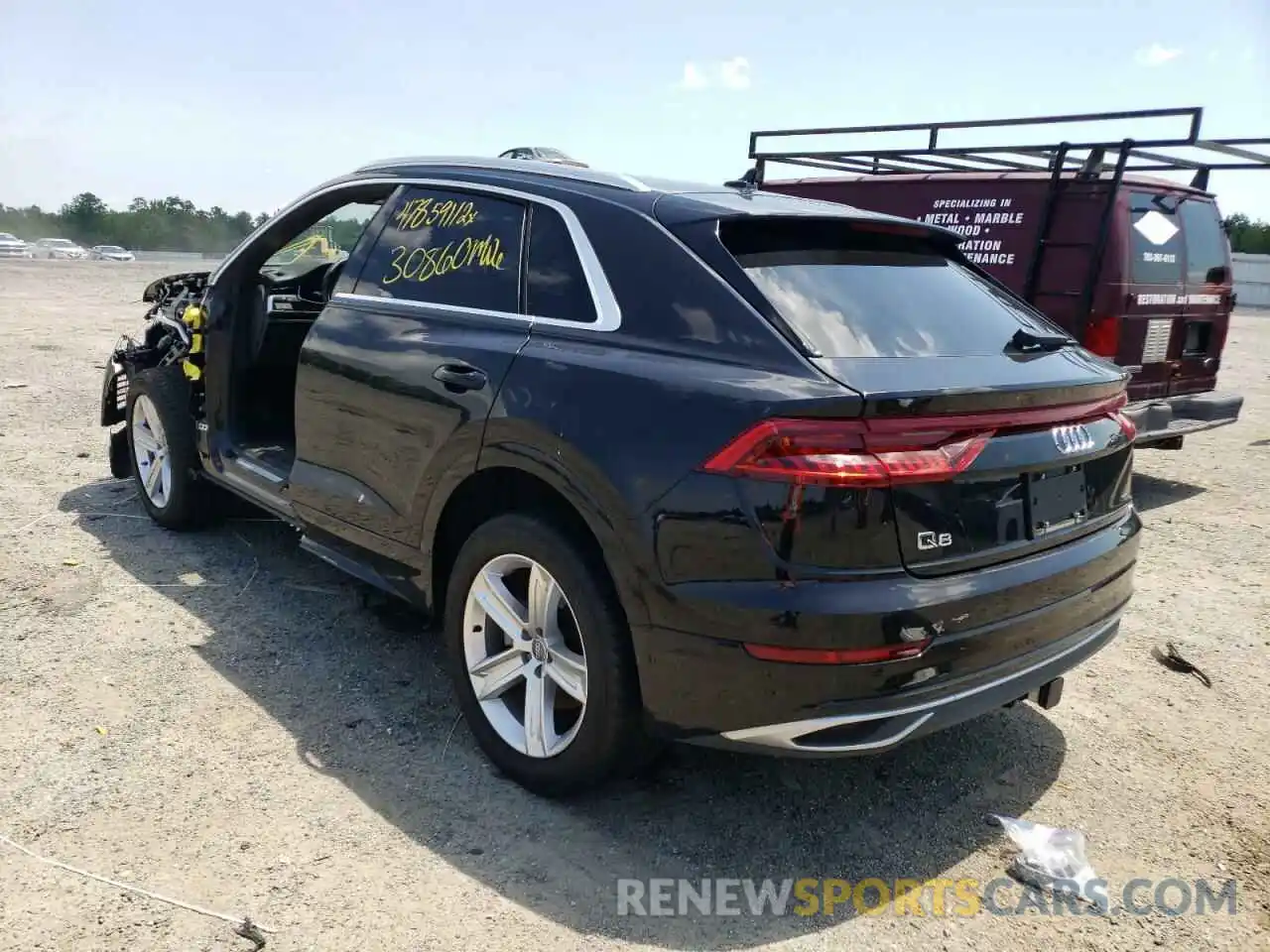 3 Фотография поврежденного автомобиля WA1AVAF12KD021465 AUDI Q8 2019