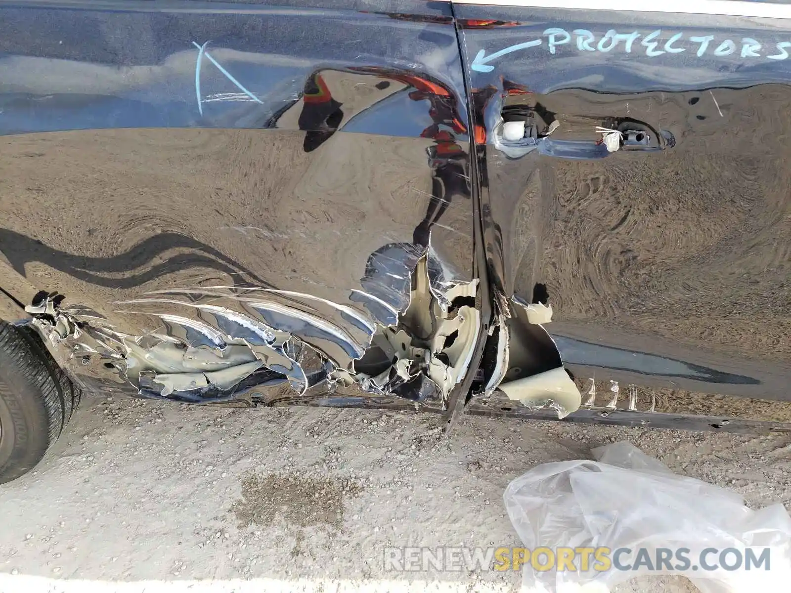 9 Photograph of a damaged car WA1AVAF14KD029129 AUDI Q8 2019