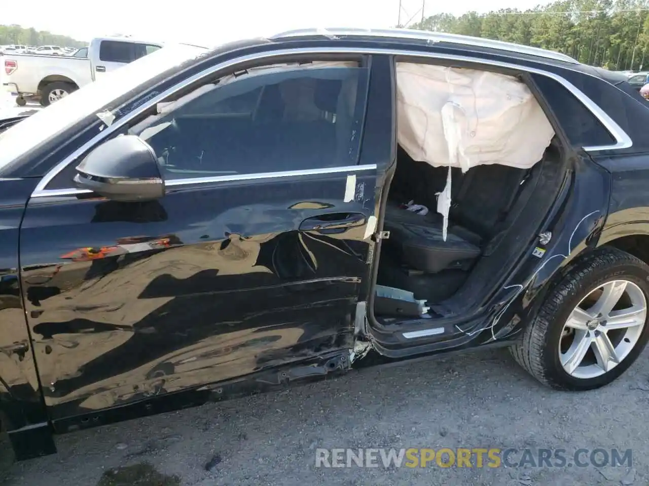 9 Photograph of a damaged car WA1AVAF16KD021694 AUDI Q8 2019