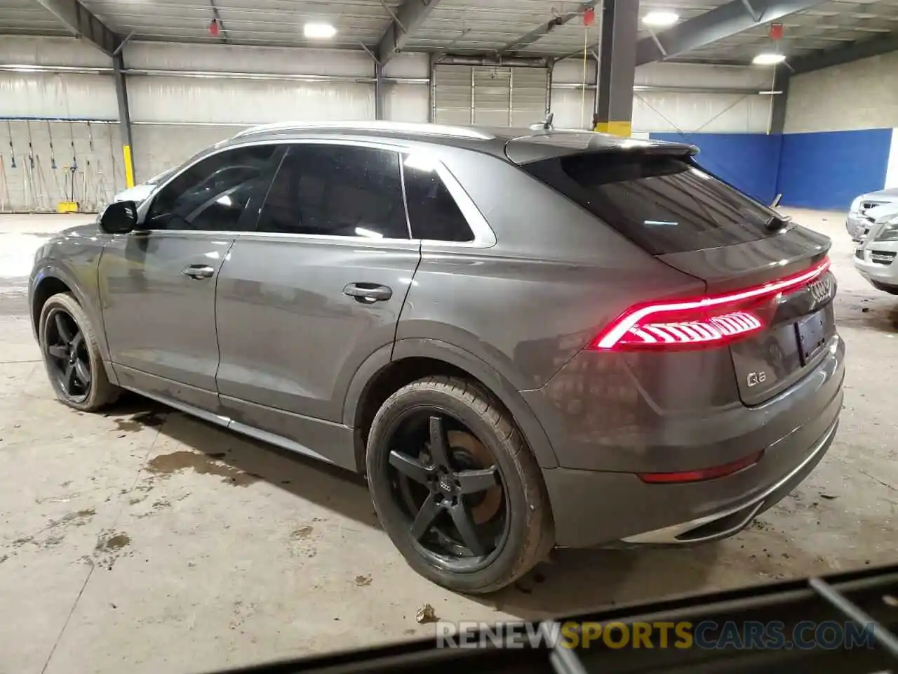 2 Фотография поврежденного автомобиля WA1AVAF17KD012647 AUDI Q8 2019