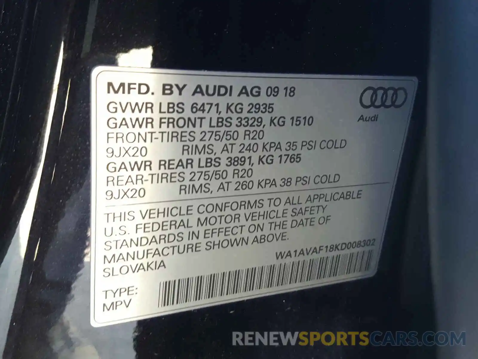 10 Photograph of a damaged car WA1AVAF18KD008302 AUDI Q8 2019