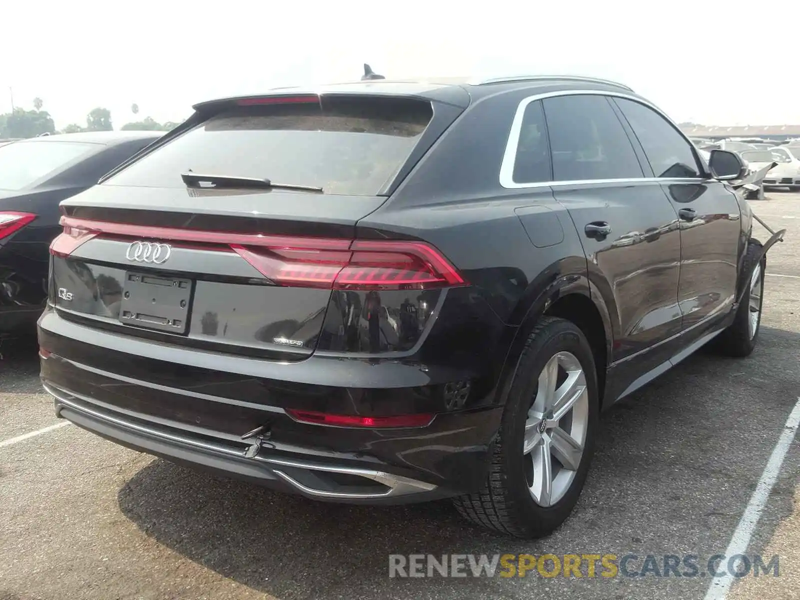 4 Фотография поврежденного автомобиля WA1AVAF18KD012284 AUDI Q8 2019