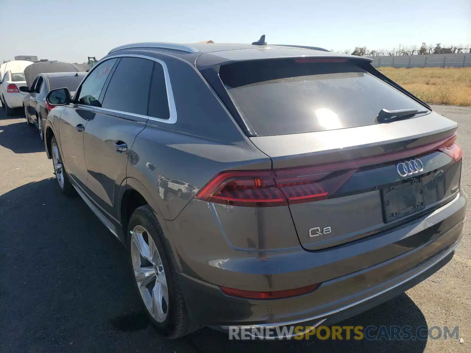 3 Фотография поврежденного автомобиля WA1AVAF18KD020773 AUDI Q8 2019