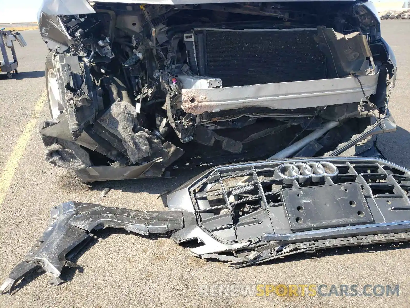 9 Photograph of a damaged car WA1AVAF18KD020773 AUDI Q8 2019