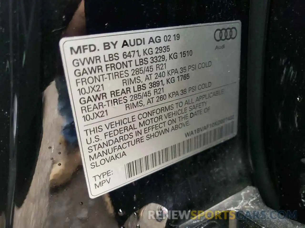 10 Photograph of a damaged car WA1BVAF10KD027432 AUDI Q8 2019