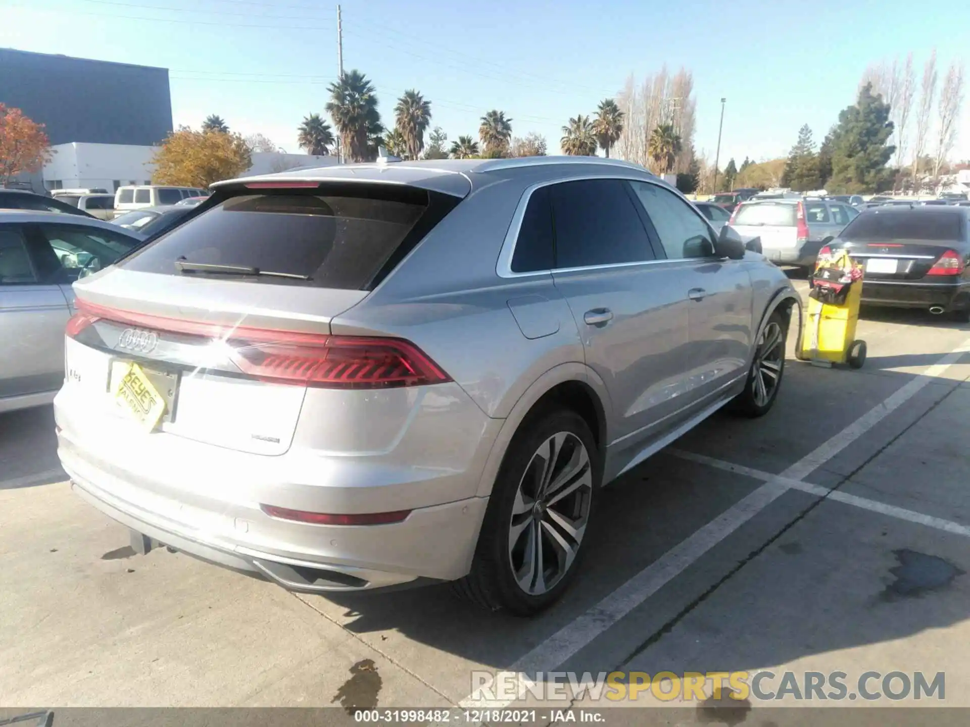 4 Photograph of a damaged car WA1BVAF11KD037645 AUDI Q8 2019