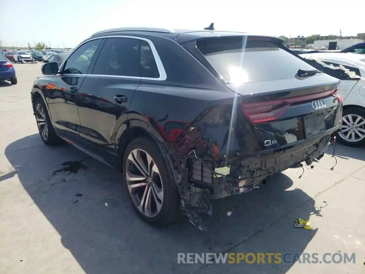 3 Фотография поврежденного автомобиля WA1BVAF12KD042028 AUDI Q8 2019