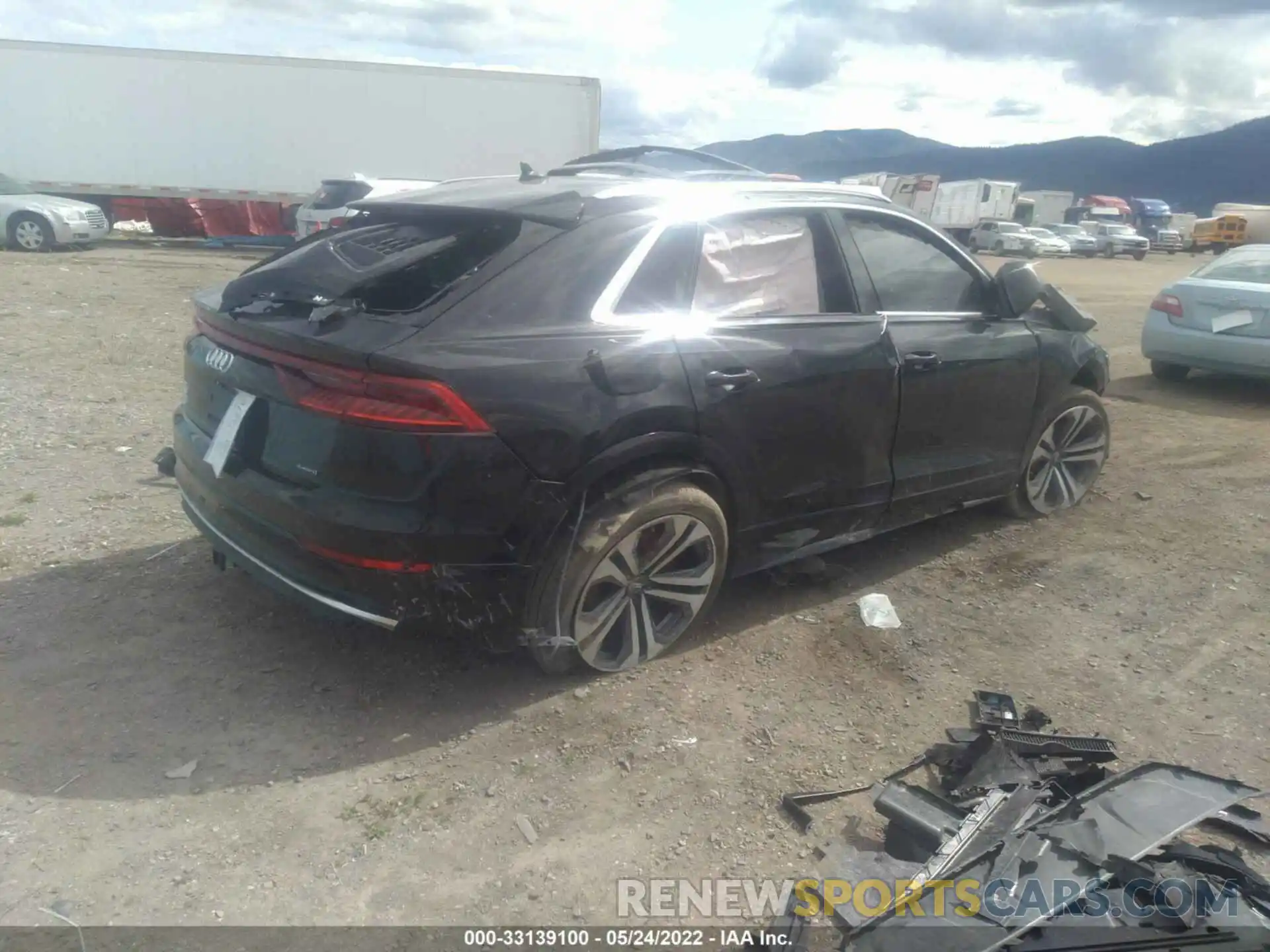 4 Photograph of a damaged car WA1BVAF12KD044300 AUDI Q8 2019